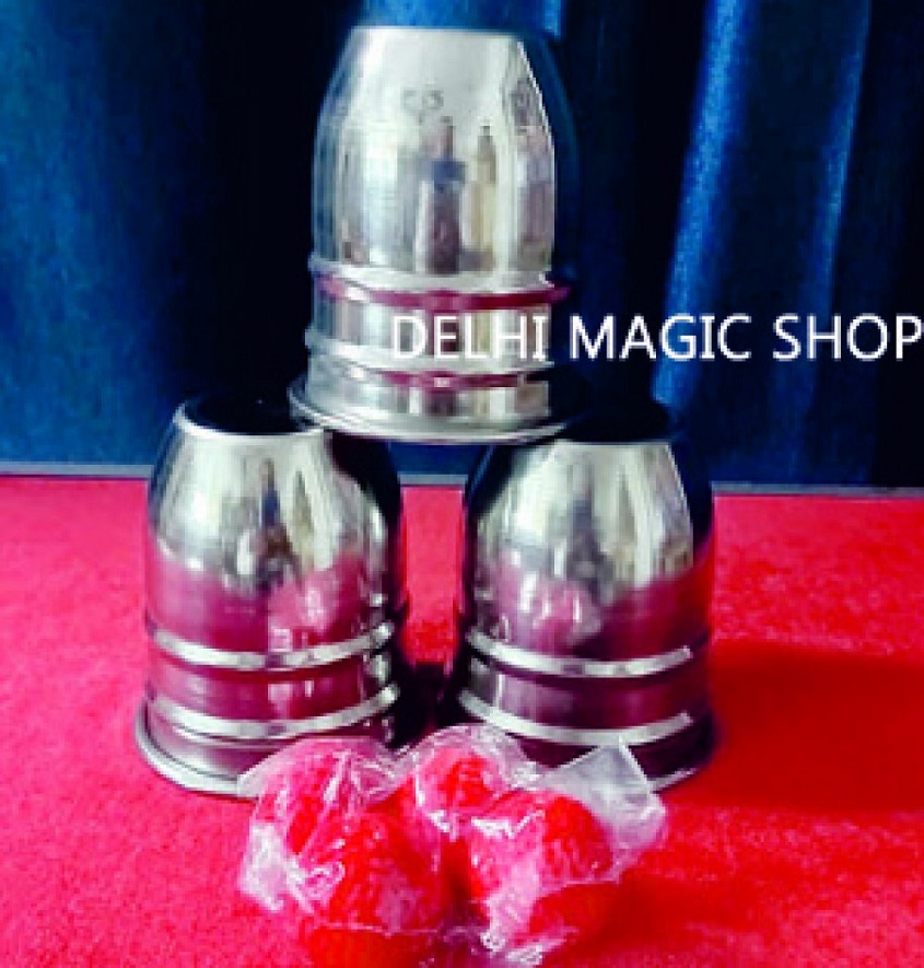 Manufacturer, Exporter, Importer, Supplier, Wholesaler, Retailer, Trader of Cups And Balls SS in New Delhi, Delhi, India.